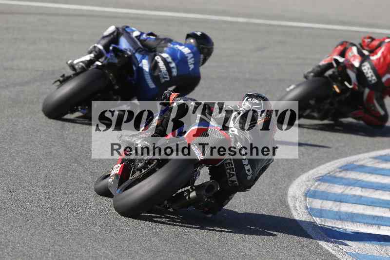 /Archiv-2024/02 29.01.-02.02.2024 Moto Center Thun Jerez/Gruppe rot-red/backside